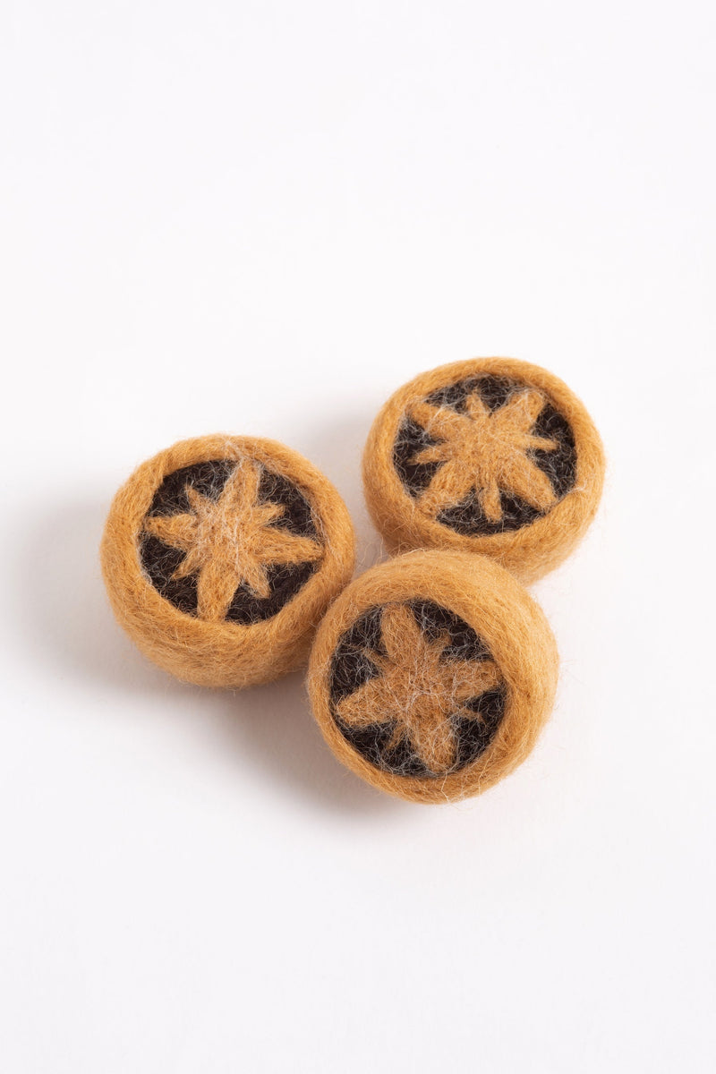 Mince Pies Mini Needle Felting Kit-Needle Felting-Hawthorn Handmade-Acorns & Twigs