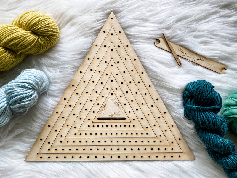 Triangle Weaving Loom Set-Weaving-Black Sheep Goods-Acorns & Twigs